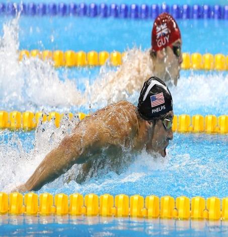 فواید شنا کردن (Swimming) و تاثیر آن بر عضلات و لاغری